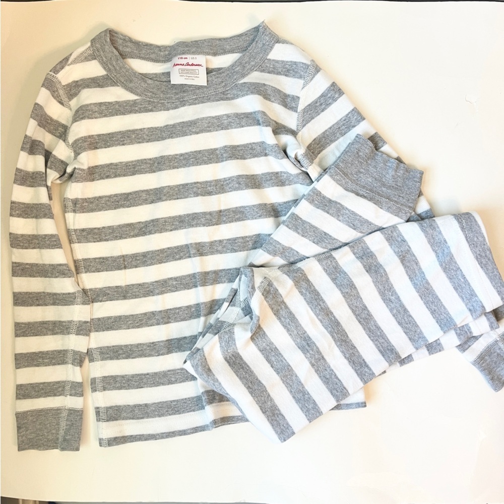 Hanna Andersson Gray and White Striped Pima Cotton Pajama Set